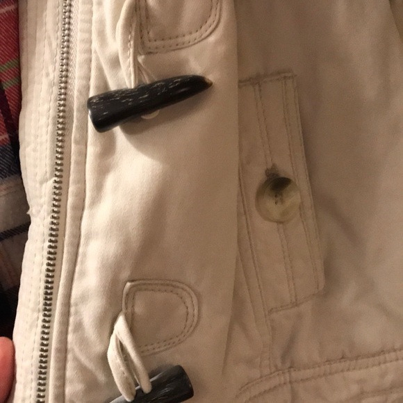 Abercrombie & Fitch Coat - Fur Lined Hood - Size L - Picture 6 of 8